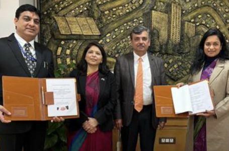 MoHUA signs MOU with Engineers India Limited